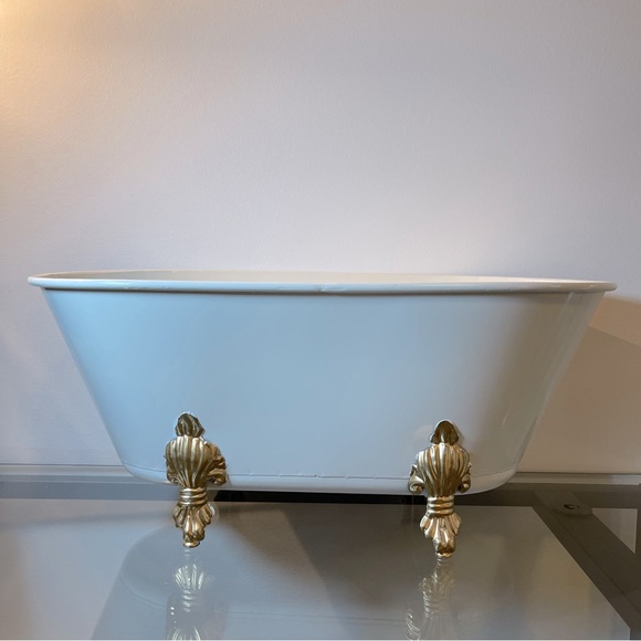 Spring Tea Garden container cream with gold accent feet new never been used - Picture 7 of 7